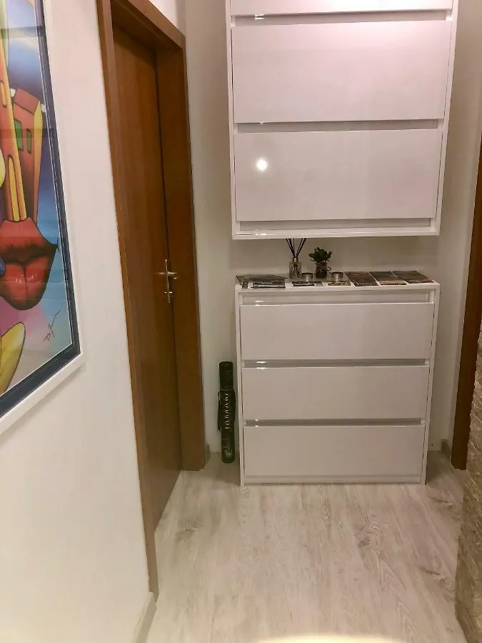 Apartment B&J Very Near Center Of Town Split